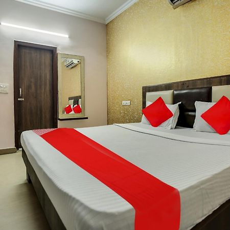 Hotel O Royal Mohali ภายนอก รูปภาพ