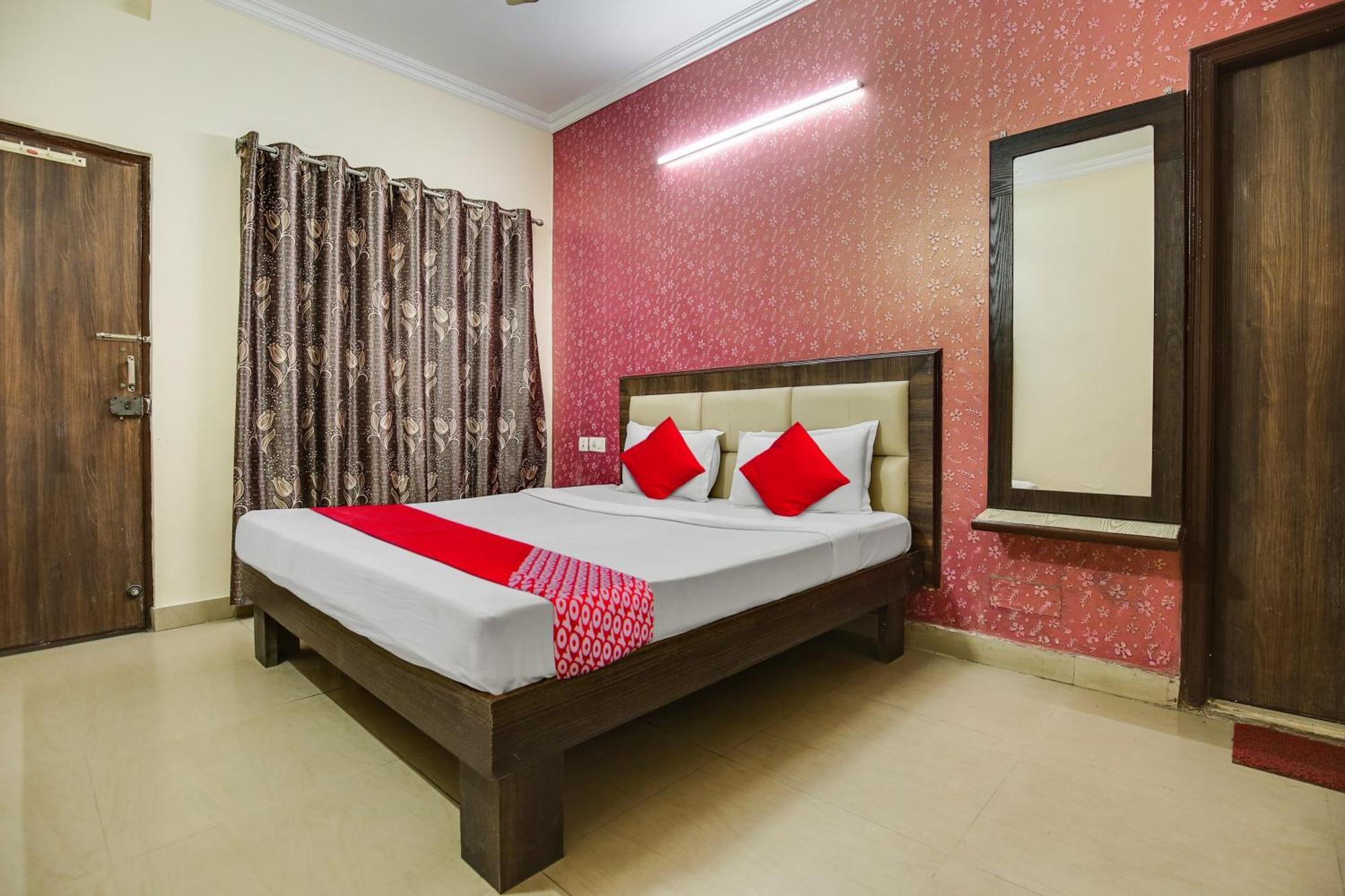 Hotel O Royal Mohali ภายนอก รูปภาพ
