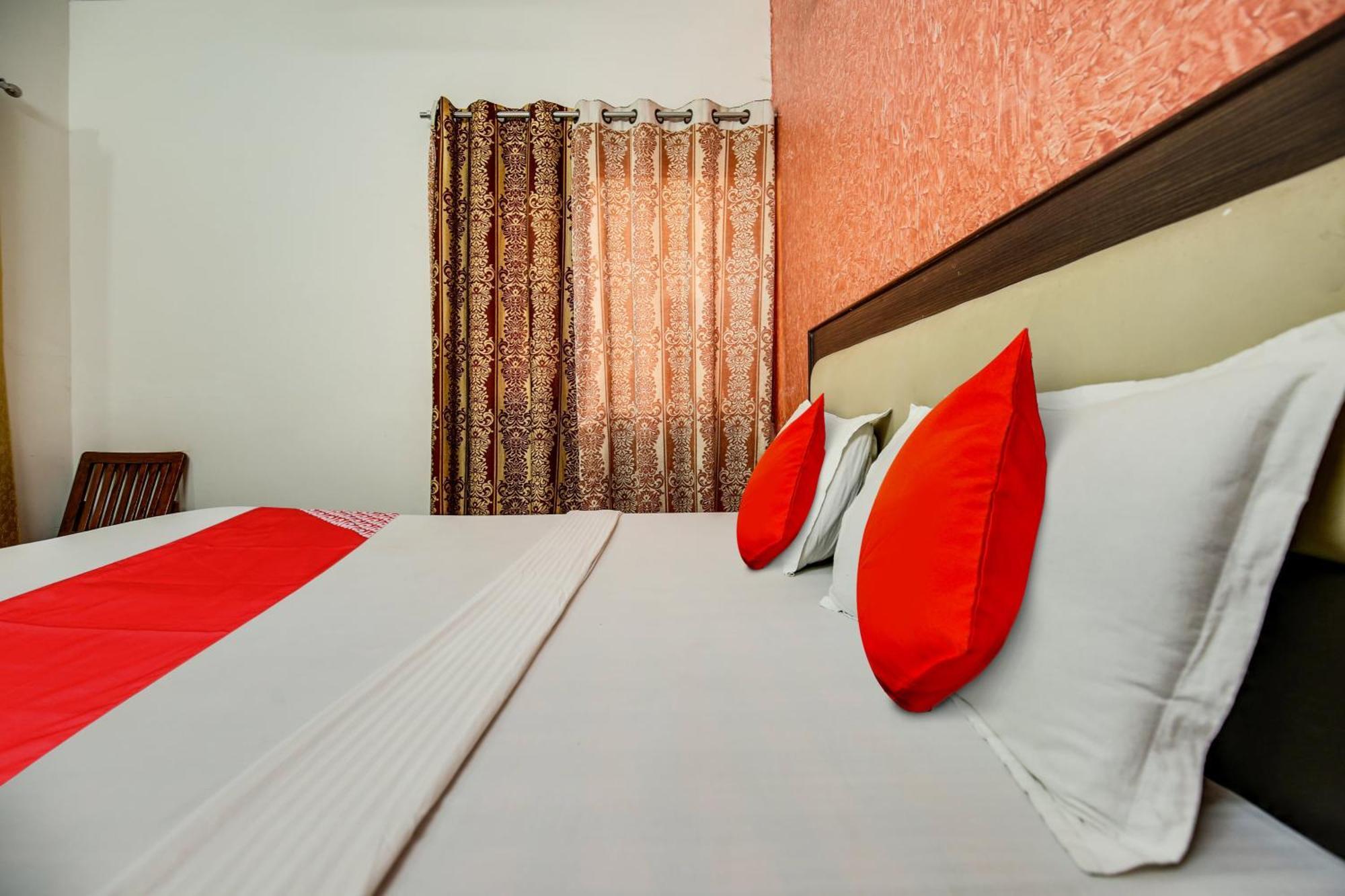 Hotel O Royal Mohali ภายนอก รูปภาพ