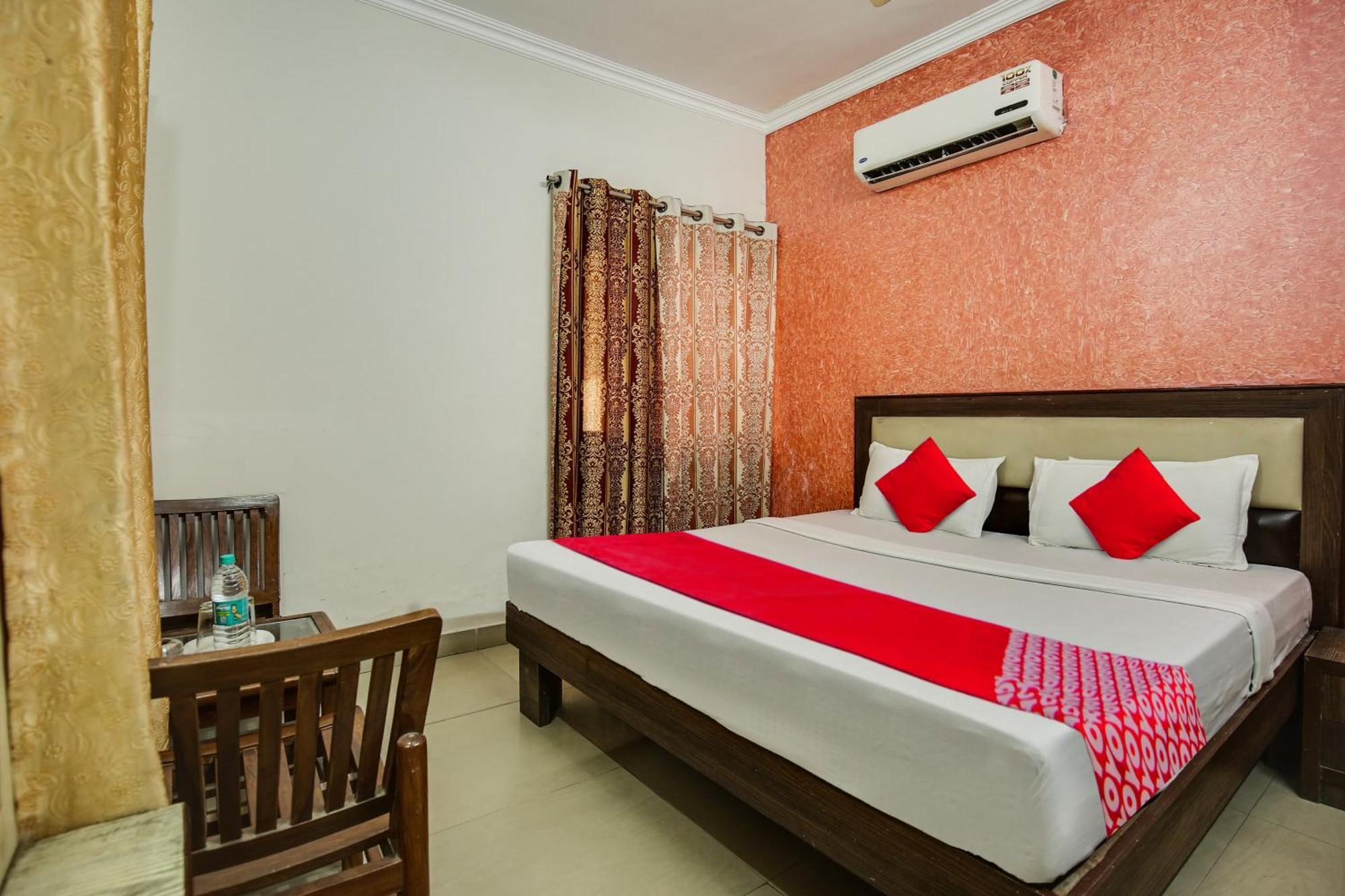 Hotel O Royal Mohali ภายนอก รูปภาพ